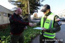 Vojenskí policajti sa učia, ako vyriešiť dopravnú nehodu