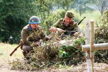 Rekon�trukcia bojov Slovensk�ho n�rodn�ho povstania