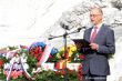 Minister obrany Martin Glváč si pripomenul 70. výročie Karpatsko-duklianskej operácie